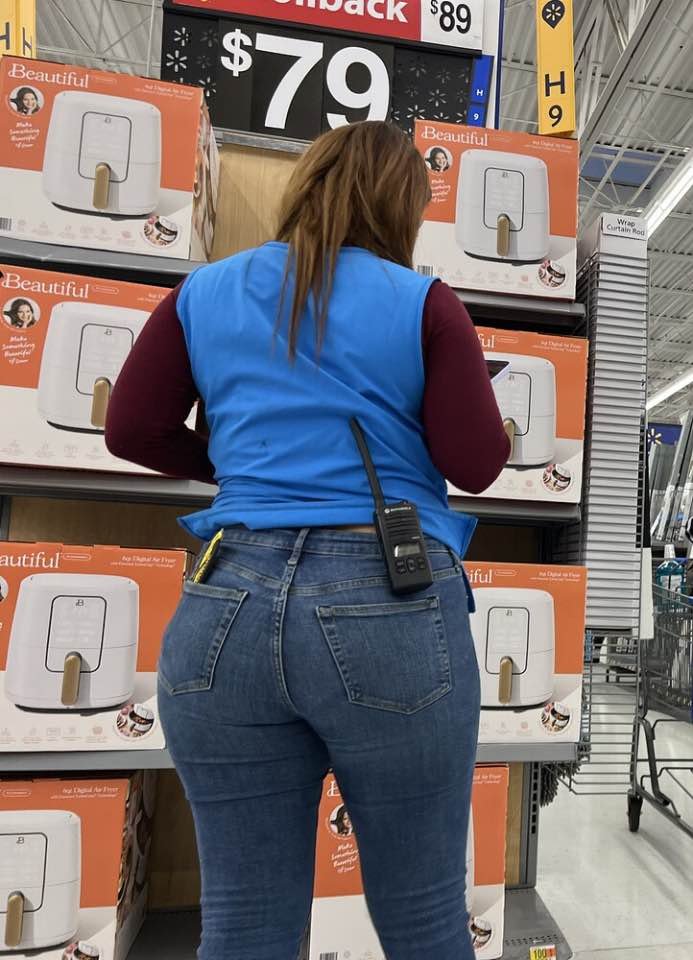 Pawg ass yet again.... #eC5xv1eA