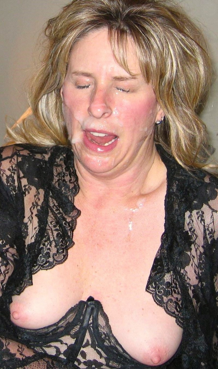 Mature Canadian Cumslut Beth Fucking Sucking Spreading Swallowing Soaked in Cum! REPOST BETH #qt3u2xPj