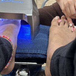 Perfect French Pedicure