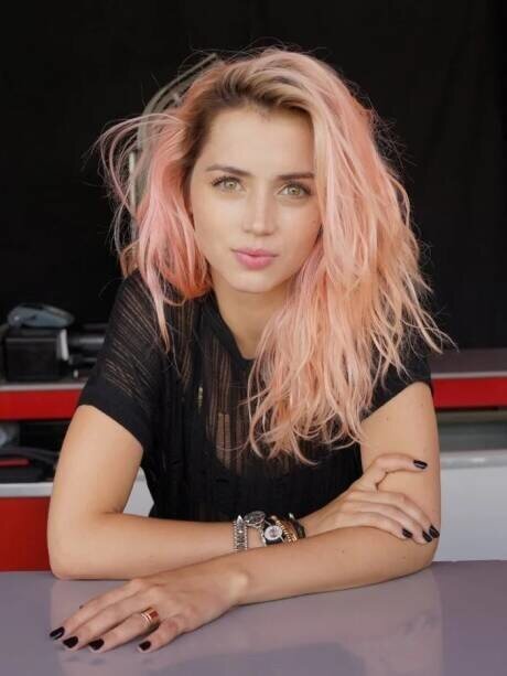 Ana De Armas #uiUSdxeA