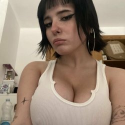 busty emo